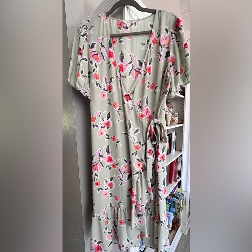 LC Lauren Conrad Floral Midi Dress